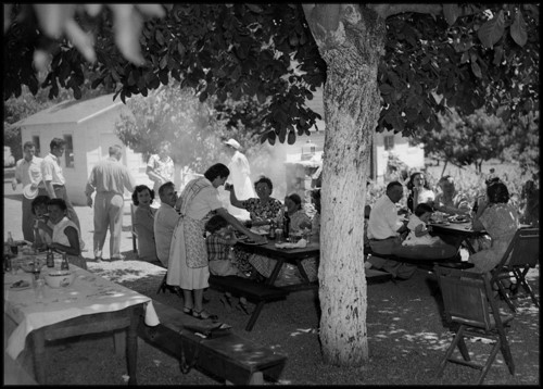 1940s Family BBQ